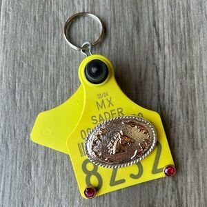 Arete De Vaca Llavero Cattle Tag Western Keychain